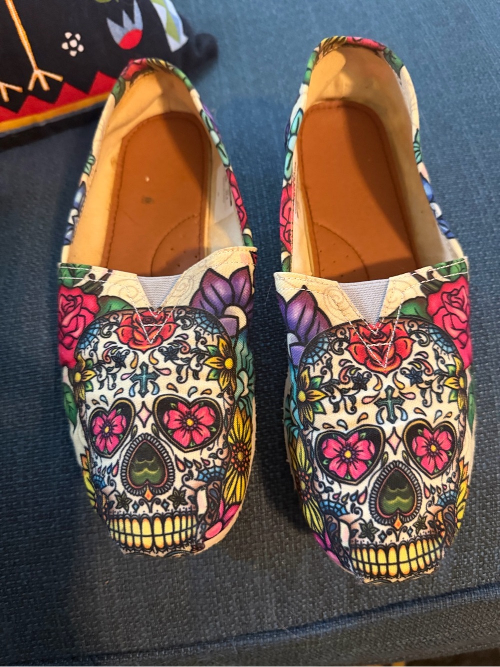 groove Women's Sugar Skull Floral Multicolor Slip-On Flats